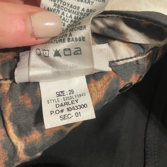 Joe's Jean Vixen Ankle Sassy Skinny Darley Coated Black Size 29 - Picture 4 of 5